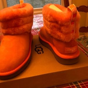 Ugg pink